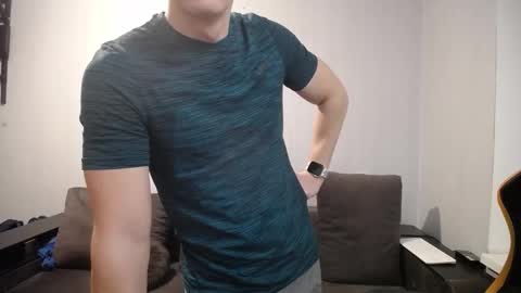 Snapshot of theroadtomars chatting on February 2025 10:20:01 PM Nick online show from February 2025 10:20:01 PM