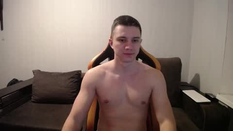 Snapshot of theroadtomars chatting on March 2025 06:19:02 PM Nick online show from March 2025 06:19:02 PM