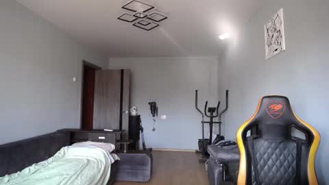 Snapshot of theroadtomars chatting on September 2025 06:13:01 AM Nick online show from September 2025 06:13:01 AM