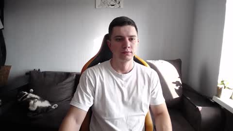 Snapshot of theroadtomars chatting on November 2025 07:05:02 AM Nick online show from November 2025 07:05:02 AM