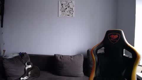 Snapshot of theroadtomars chatting on November 2025 08:58:02 AM Nick online show from November 2025 08:58:02 AM