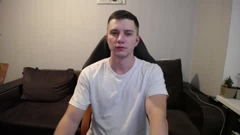 Snapshot of theroadtomars chatting on December 2025 06:24:02 PM Nick online show from December 2025 06:24:02 PM