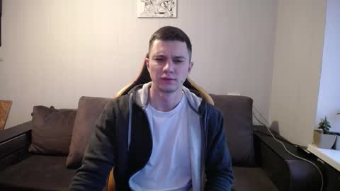 Snapshot of theroadtomars chatting on December 2025 01:17:04 PM Nick online show from December 2025 01:17:04 PM