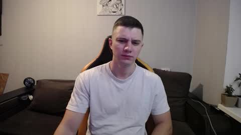 Snapshot of theroadtomars chatting on December 2025 04:24:01 PM Nick online show from December 2025 04:24:01 PM