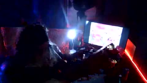 theshowgirl online show from May 2026 02:51:02 AM