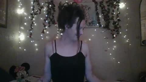 sillymillie0 online show from February 2025 11:15:02 PM