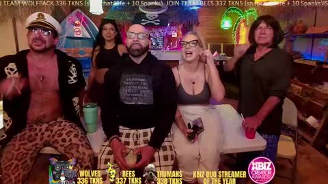 Snapshot of thespeakeazy chatting on September 2025 04:28:01 AM The Captain online show from September 2025 04:28:01 AM