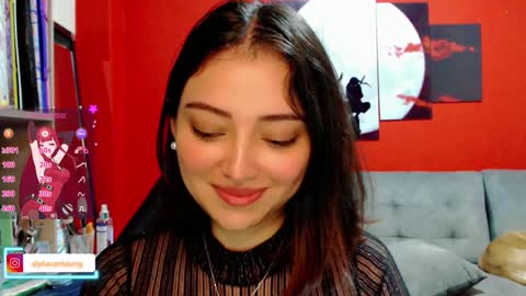 Snapshot of thesweethari chatting on January 2025 04:51:02 AM I dont do real meetings My bio online show from January 2025 04:51:02 AM