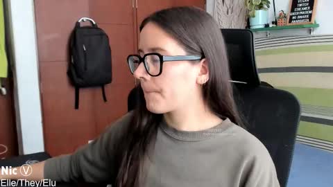 Snapshot of thetropicalseduction chatting on February 2026 01:40:01 PM Nicole online show from February 2026 01:40:01 PM