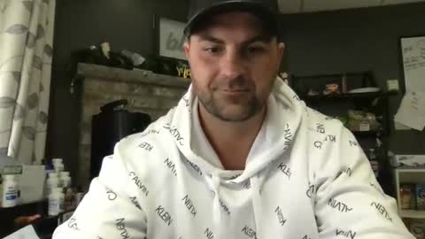 Snapshot of thetwolivecrew22 chatting on November 2025 06:39:01 PM The Wild Ones online show from November 2025 06:39:01 PM