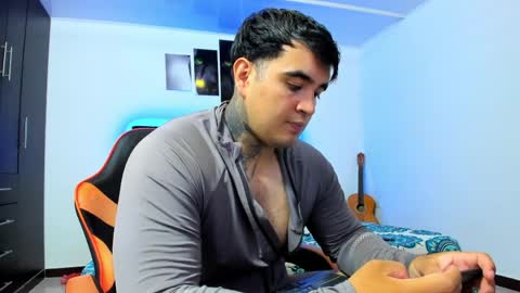 Thiago online show from April 2026 07:45:01 AM