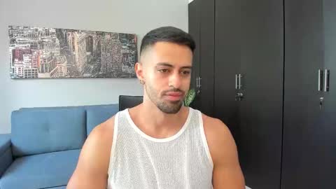 thiago_driussi online show from October 2025 02:05:01 PM