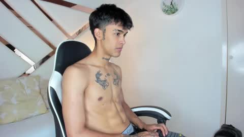 Thiago online show from October 2025 07:58:02 PM