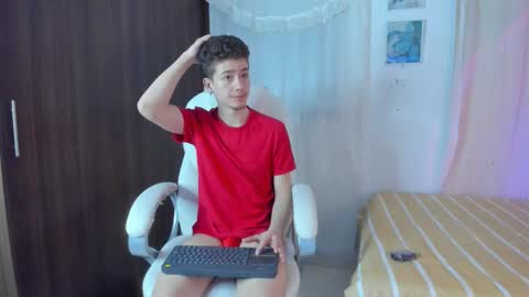 Snapshot of thiago_james69 chatting on November 2025 05:52:01 AM Manuel online show from November 2025 05:52:01 AM