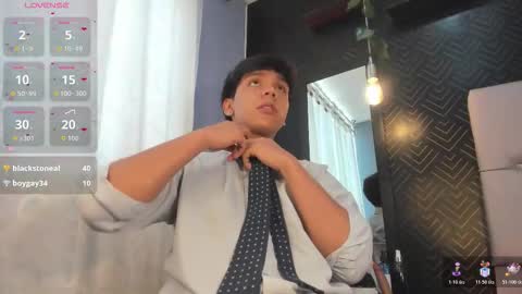 thiago online show from November 2025 12:49:01 PM