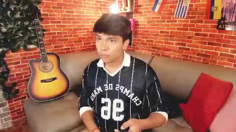 thiago online show from July 2026 01:37:01 PM