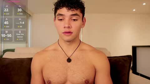 Snapshot of thiago_l chatting on April 2026 05:40:01 PM Just Thiago online show from April 2026 05:40:01 PM