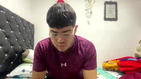 thiago_occonor online show from November 2025 07:06:01 PM