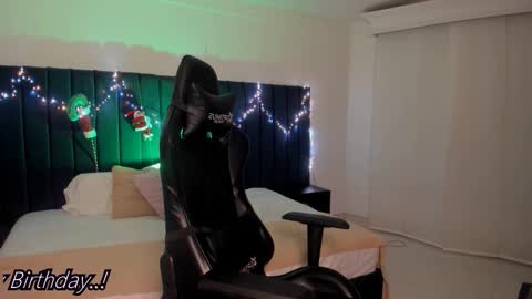 thiago_occonor online show from December 2025 04:10:02 AM