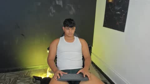 thiago_vibes212 online show from February 2026 10:28:01 PM