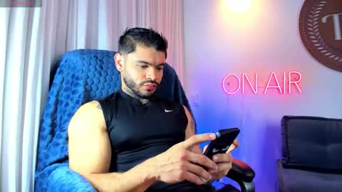 thiago online show from November 2025 02:53:02 AM