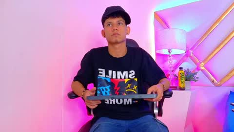 T H I A G O online show from June 2026 04:15:01 AM