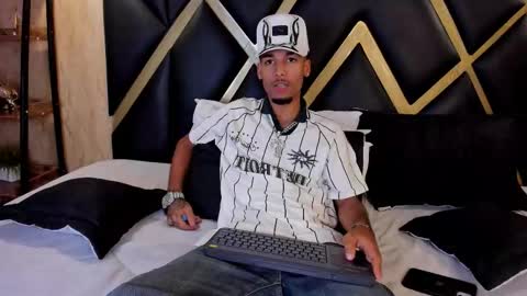 ThiagoFerreti online show from January 2026 03:31:02 AM