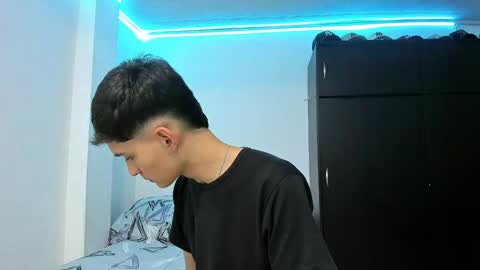 Thiago Wells online show from December 2024 01:46:01 AM