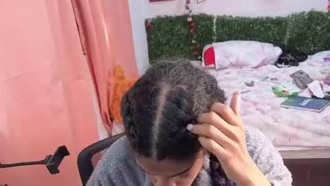 thiana_horny online show from June 2026 08:43:02 PM