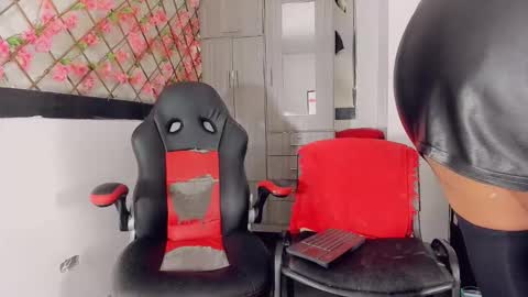 Thiara online show from May 2026 07:43:02 PM