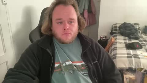 Snapshot of thicccd97 chatting on April 2026 05:21:01 PM thicccd97 online show from April 2026 05:21:01 PM