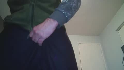 thick2handcurve online show from December 2024 11:00:02 AM