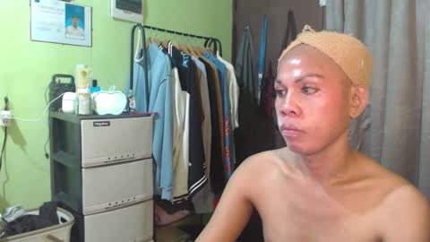 gil online show from October 2025 06:02:02 AM