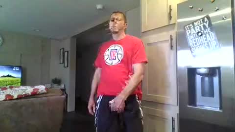 Snapshot of thick_dick11 chatting on April 2026 10:14:02 PM Val online show from April 2026 10:14:02 PM