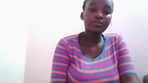 Snapshot of thick_eviey chatting on December 2024 03:41:02 PM love online show from December 2024 03:41:02 PM