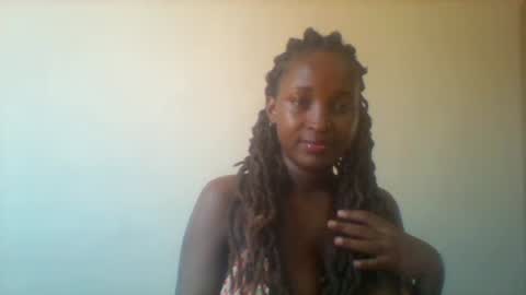 Snapshot of thick_eviey chatting on March 2025 10:24:01 AM love online show from March 2025 10:24:01 AM