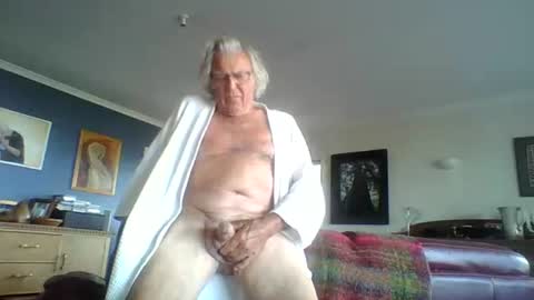 Snapshot of thickcockat71 chatting on January 2026 06:53:01 PM Thickcockat71 online show from January 2026 06:53:01 PM