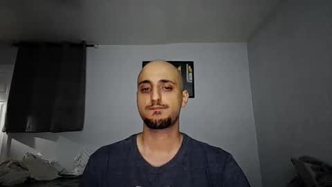 Snapshot of thickdickeddom chatting on December 2025 10:09:02 AM ThickDickedDom online show from December 2025 10:09:02 AM