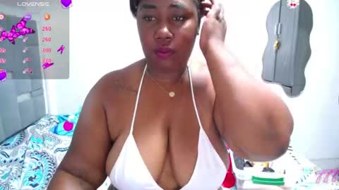 XIOMARA  online show from June 2026 02:10:02 PM