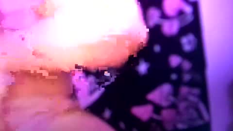 Ariel online show from October 2025 03:45:01 PM