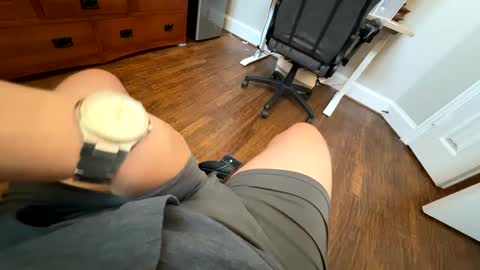 Snapshot of thickmcgee chatting on September 2025 04:33:02 PM thickmcgee online show from September 2025 04:33:02 PM