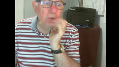 Snapshot of thickmelnik chatting on January 2025 01:13:01 PM James online show from January 2025 01:13:01 PM