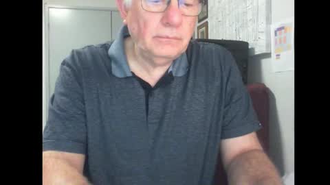 Snapshot of thickmelnik chatting on February 2025 12:49:02 PM James online show from February 2025 12:49:02 PM