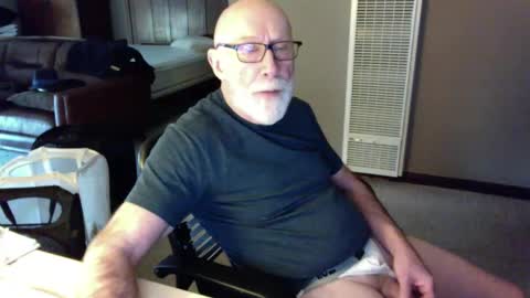 Snapshot of thickmorningwoodinyoualways chatting on January 2025 04:06:01 PM Thickmorningwoodinyou always online show from January 2025 04:06:01 PM