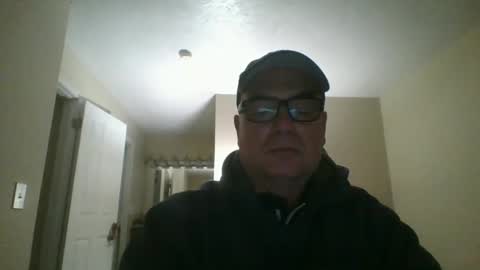 Snapshot of thickwhiteload chatting on December 2024 10:08:02 PM thickwhiteload online show from December 2024 10:08:02 PM