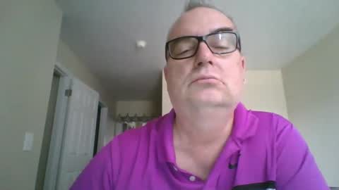 Snapshot of thickwhiteload chatting on September 2025 04:19:01 PM thickwhiteload online show from September 2025 04:19:01 PM