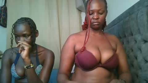 thicky_rue2 online show from June 2026 10:14:02 PM