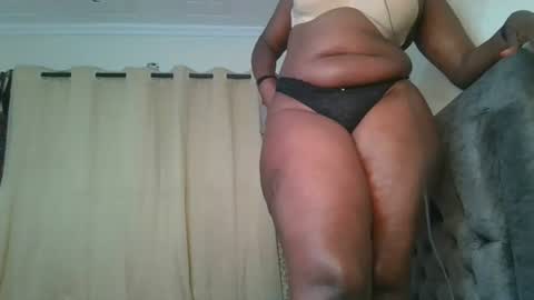 thicky_rue2 online show from July 2026 10:36:01 PM