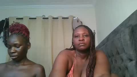 thicky_rue2 online show from July 2026 10:45:01 PM