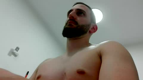 Snapshot of thinboy2 chatting on June 2026 05:58:01 PM Thinboy2 online show from June 2026 05:58:01 PM